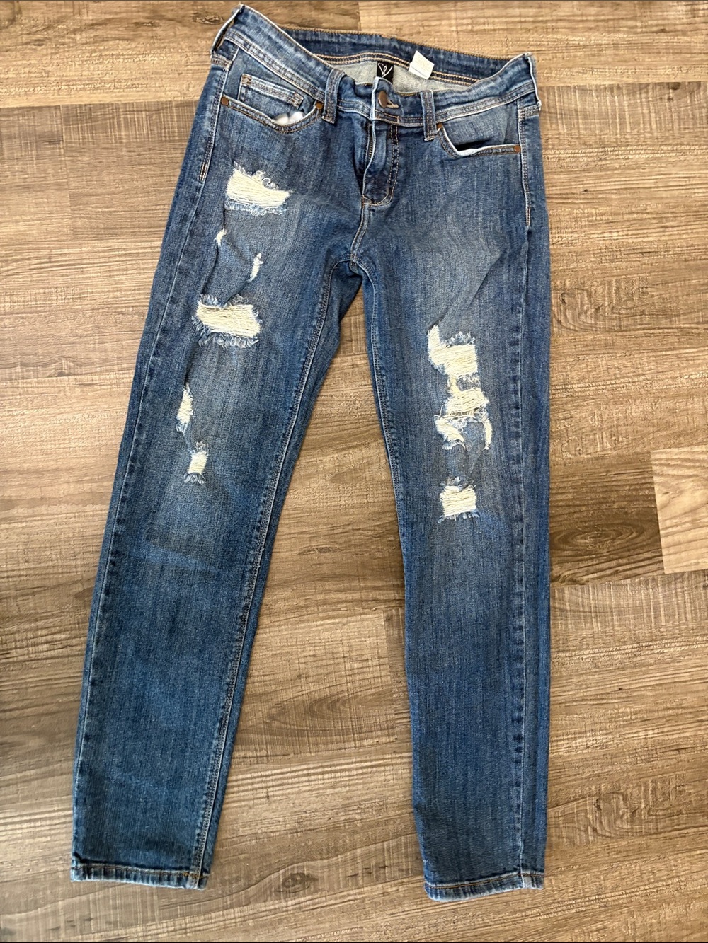 Windsor Distressed Medium Blue Skinny Jeans size 7